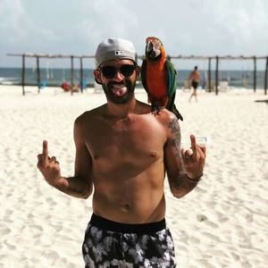 Meet your Posher, Aviv